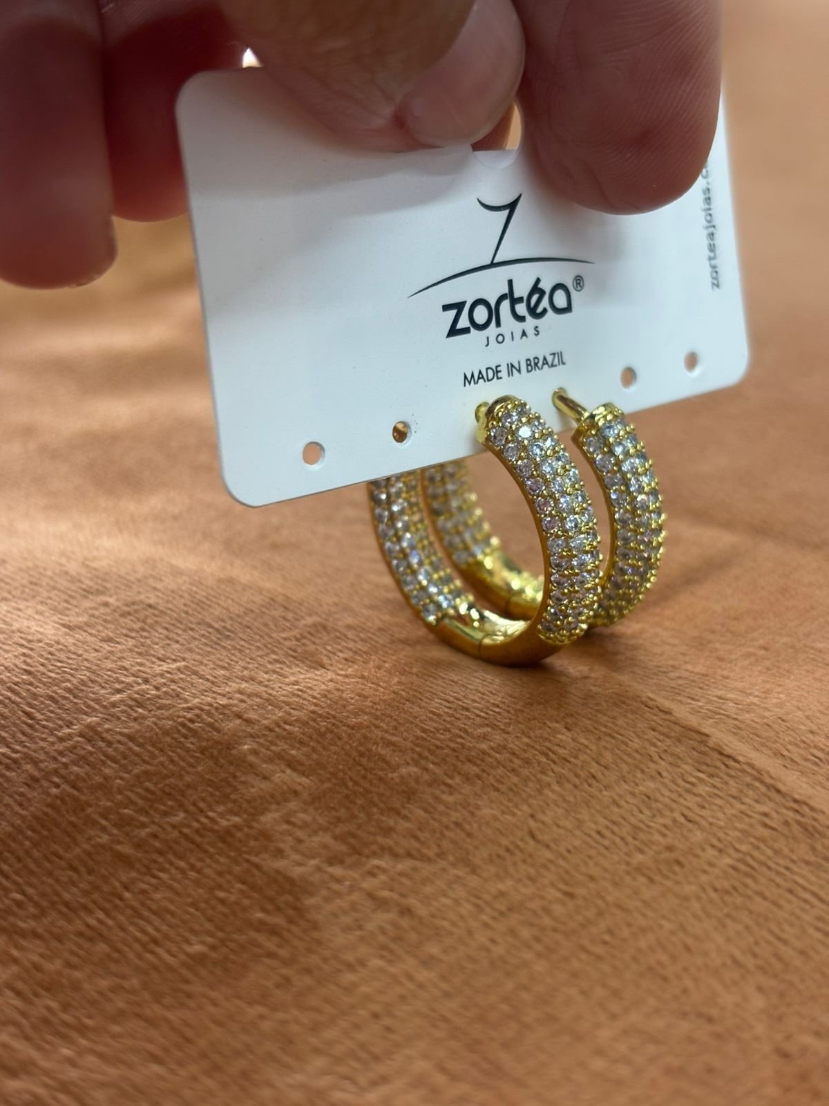 Argola sofisticada